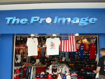 ManassasMall2003 013.jpg